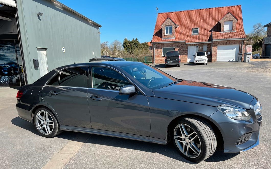 MERCEDES E CLASS (01/04/2015) - 